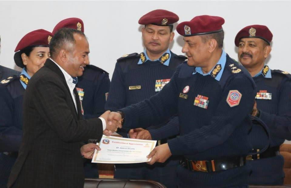 B0CE0663-49B7-40D3-8D87-AAAFAC3197F0 (1) B0CE0663-49B7-40D3-8D87-AAAFAC3197F0 (1)